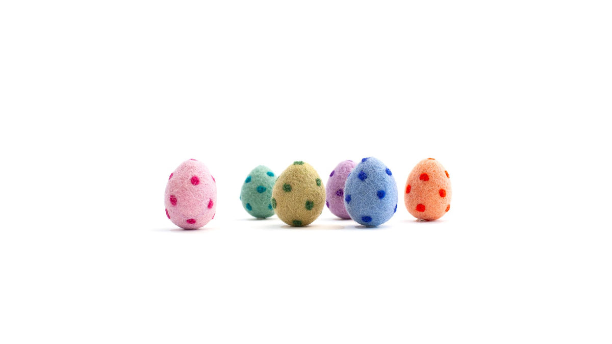 RAINBOW EGGS Katzenbälle