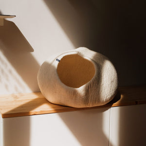 Tana per gatti PEBBLE XXL in feltro come cuccia