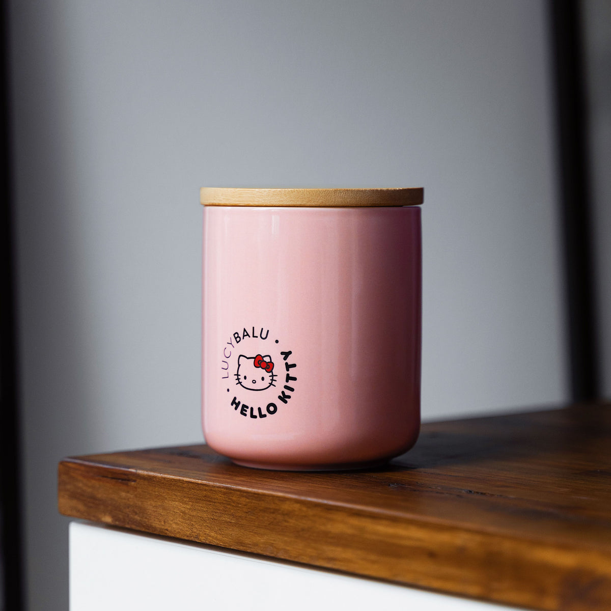 SNACK BAR Leckerlidose - Hello Kitty Edition in Rosé mit Bambusdeckel