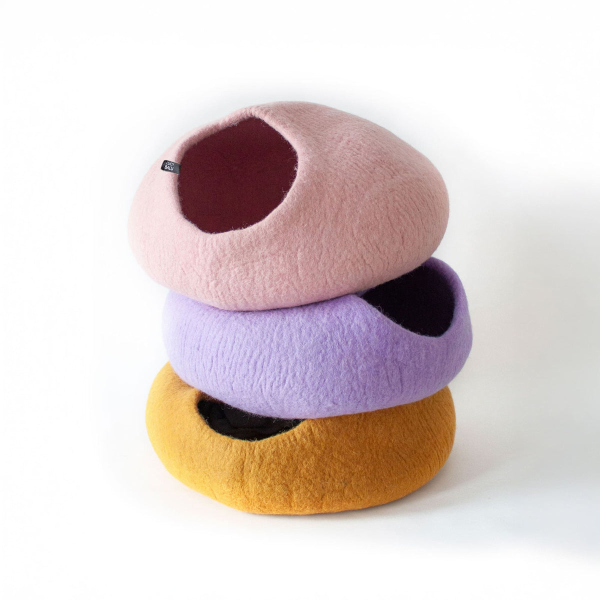 Tana per gatti PEBBLE in feltro in vari colori come cuccia per gatti