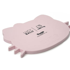 Rückseite der ZENCAT Schleckmatte - Hello Kitty Edition mit LucyBalu X Hello Kitty Sanrio-Lizenzlogo