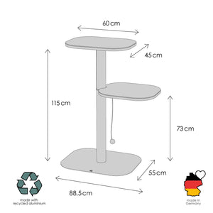 PEAK Kratzbaum Maßangaben: Höhe 115 cm, Liegeflächen 60x45 cm und 88,5x55 cm, aus recyceltem Aluminium, made in Germany.