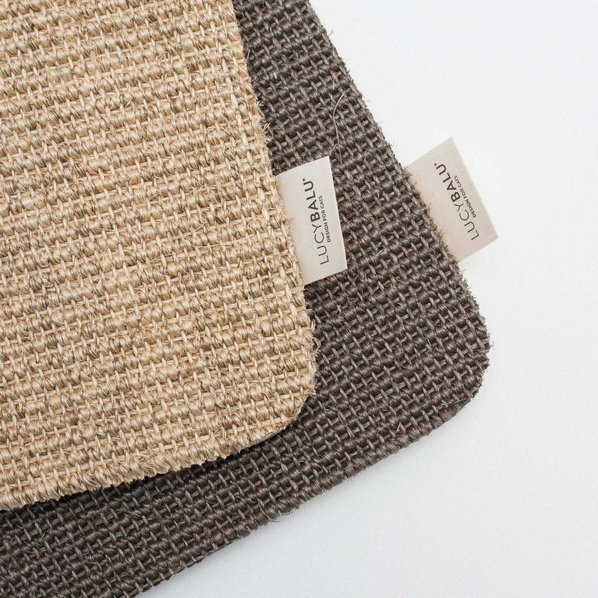 Planche à griffer en sisal LucyBalu pour chats